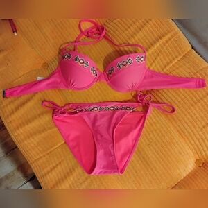 COPY - Hollister Neon Pink Push Up Bakini